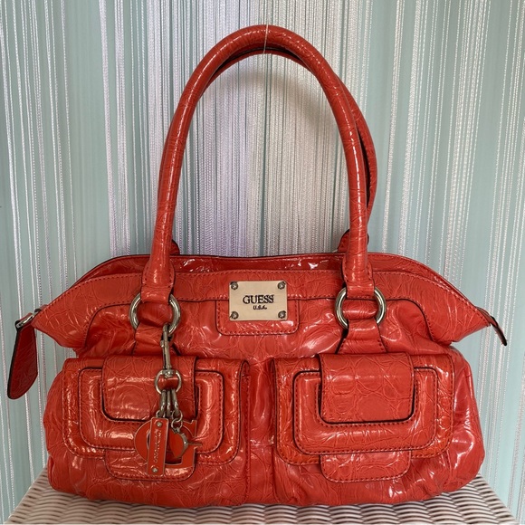 Patent Coral Guess Bag and Matching Wallet Set - Picture 3 of 17